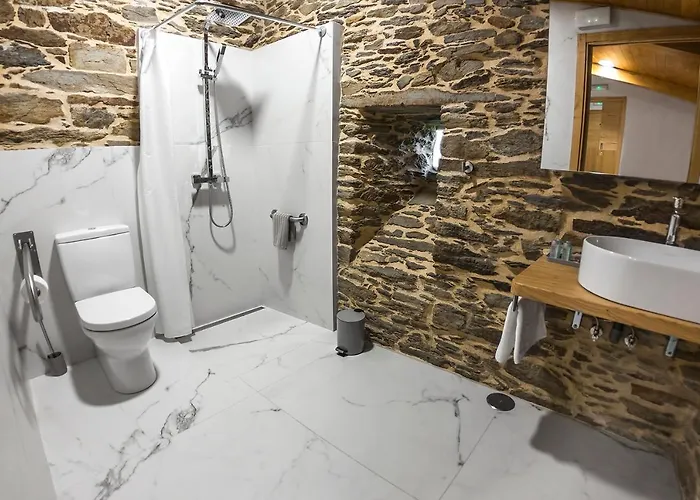 O Pozo ホテル オ・ピノ